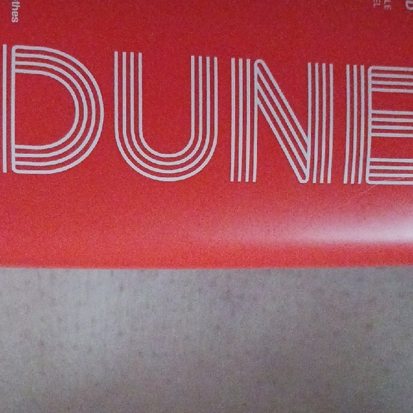 Dune - Picture 1 of 2